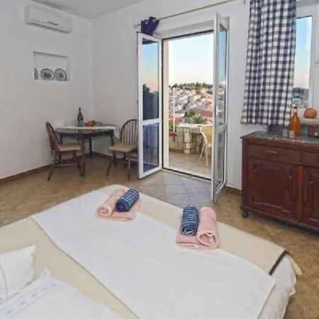 ゲストハウス Bocin Rosso 3*