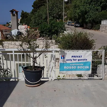 Bocin Rosso 3* Hvar Town