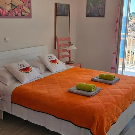 Pensión Bocin Rosso 3*
