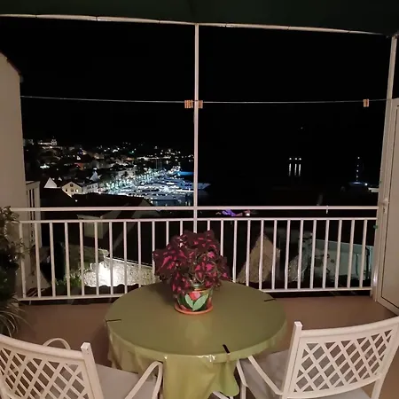 Pensionat Bocin Rosso Hvar Town