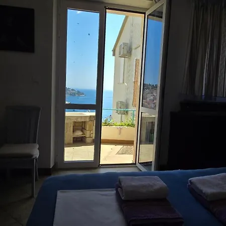 Pensionat Bocin Rosso Hvar Town