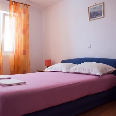 Pensionat Bocin Rosso Hvar Town
