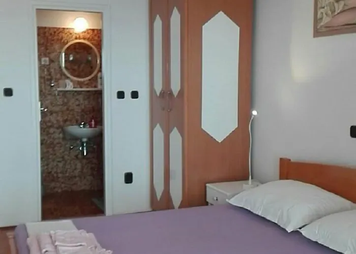 Bocin Rosso 3* Hvar Town