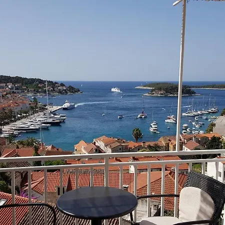 Bocin Rosso Gæstehus 3*