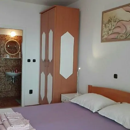 Bocin Rosso 3* Hvar Town