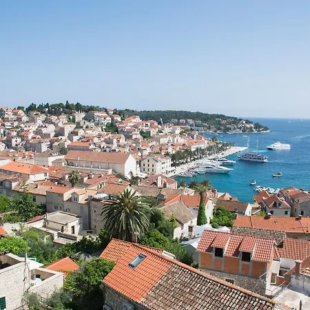 Bocin Rosso Gæstehus 3*