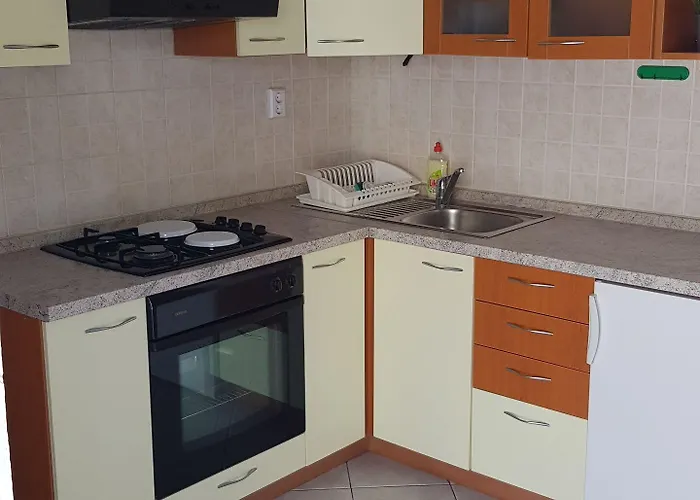 Bocin Rosso 3* Хвар